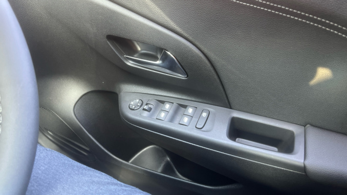 Vauxhall Corsa 1.2 Turbo Yes 5dr [Winter Pack] Petrol Hatchback - Image 27
